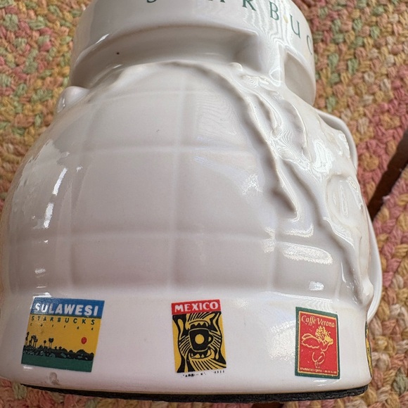 Starbucks Vintage White Embossed Globe Mugs - Picture 4 of 8